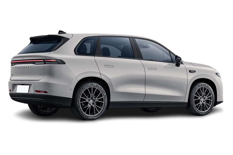 c10-lmlc-25.jpg - 5 Door 160kw 69.9kwh Auto