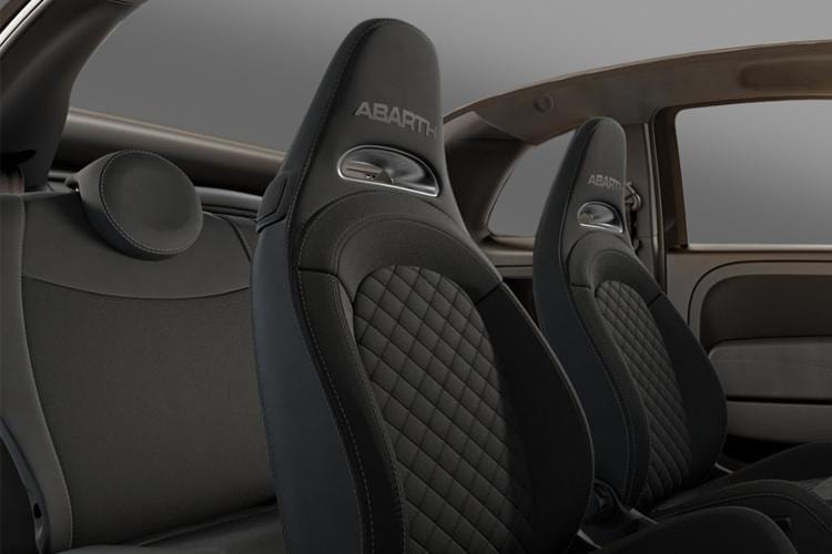 abarth-convertible-fi5b-23.jpg - 695 Convertible 1.4 T-jet 180 Competizione
