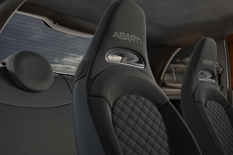 abarth-hatch-fi5a-23.jpg - 500e Hatch 42.2kwh 114kw Scorpionissima