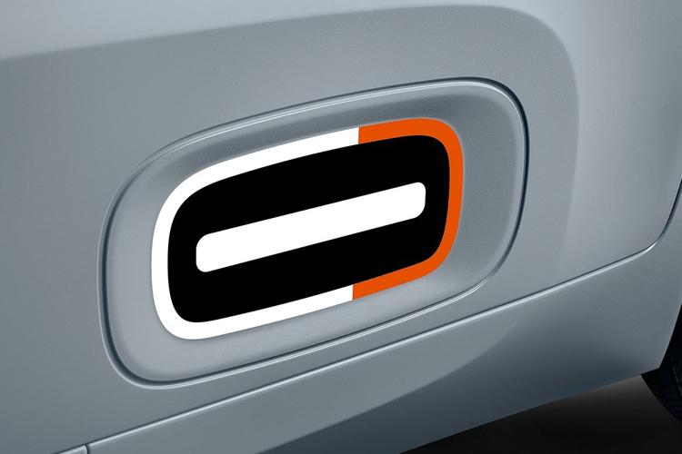 ami-ciam-26.jpg - 6kw 6.3kwh 2 Door Auto