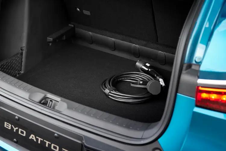 atto-3-bya1-24.jpg - 5 Door 150kw Design 60kwh Auto