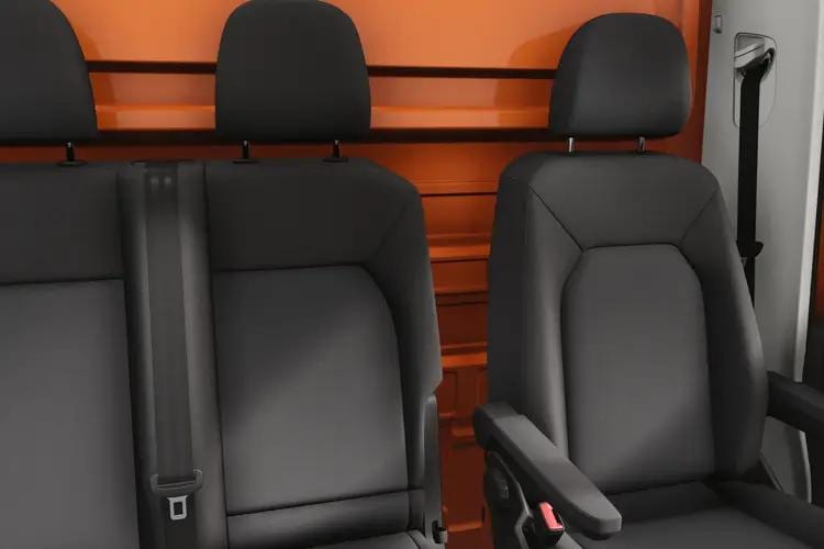 crafter-chassis-cab-dropside-vwcn-25.jpg - Cr35 Mwb Dropside Chassis Cab 2.0 Tdi 140 Commerce Business Etg Auto