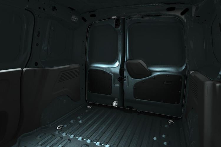 e-combo-cargo-vabe-26a.jpg - Combo Electric Cargo H1 2300 100kw 52kwh Pro