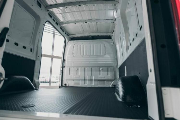 edeliver-9-mxde-24.jpg - Lh 150kw 77kwh