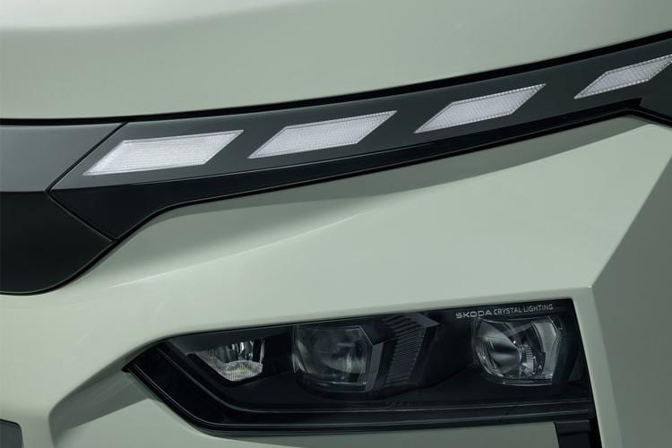 elroq-skel-25.jpg - 63kwh 150kw 60 Sportline Auto