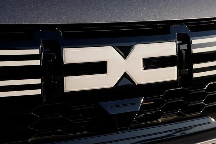jogger-dcjg-24.jpg - 5 Door 1.6 Hev 140 Extreme Auto