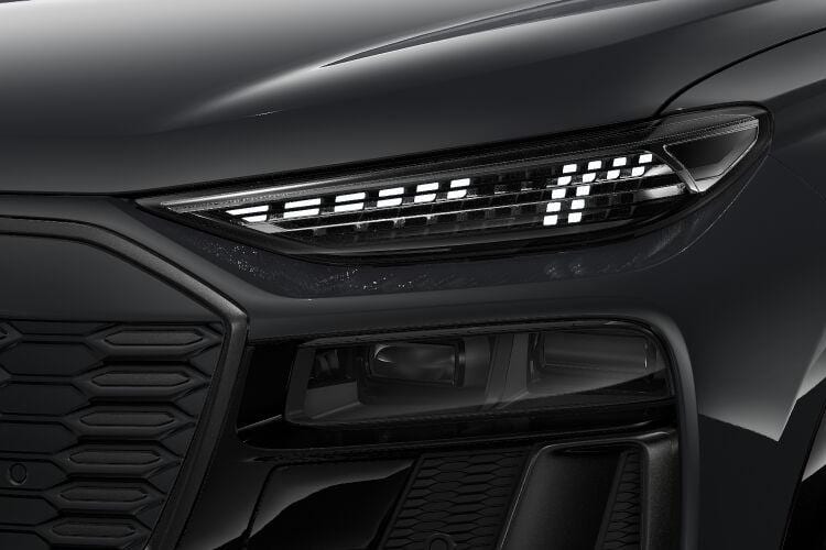 q6-e-tron-suv-auq6-25.jpg - Suv 83kwh 252ps Sport Sound Vision Pack Auto