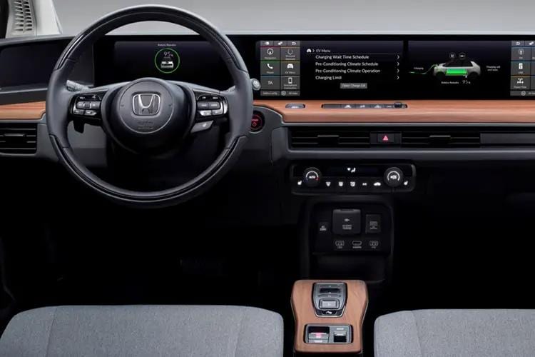 e-hohe-23.jpg - Advance 5 Door Hatch 154ps Bev Auto
