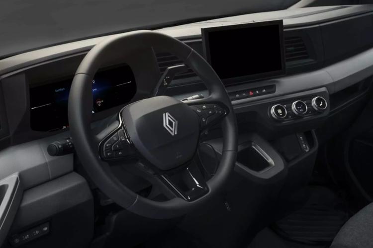 master-chassis-double-cab-remc-24.jpg - Master Chassis Double Cab Ll35 Dci 150 Advance