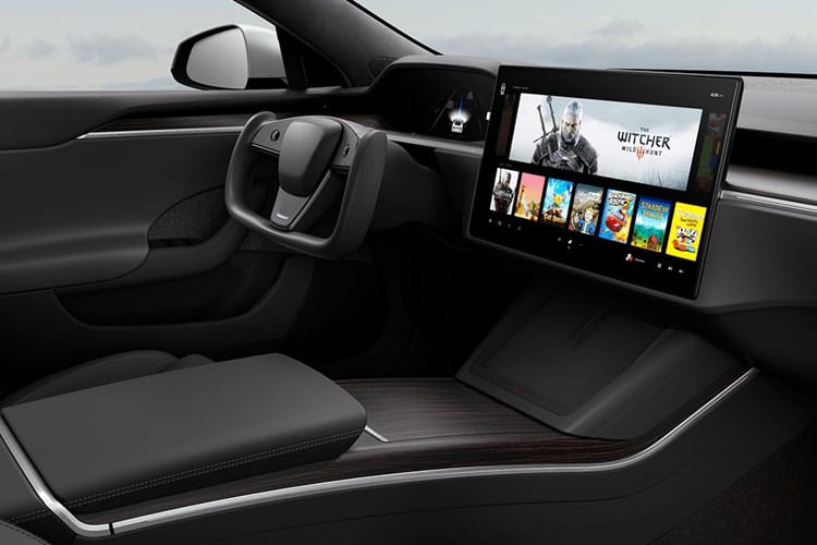 model-s-hatch-tems-24.jpg - Hatch Tri Motor Plaid Left Hand Drive