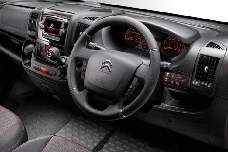 relay-van-cire-24.jpg - Van 35 L3h2 2.2 Bluehdi 140 Enterprise Eat8 Auto