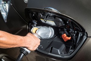 plug-in car grant extended nissan leaf