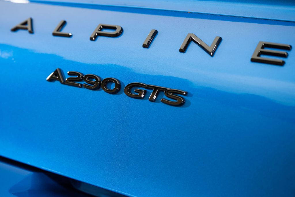 Alpine A290