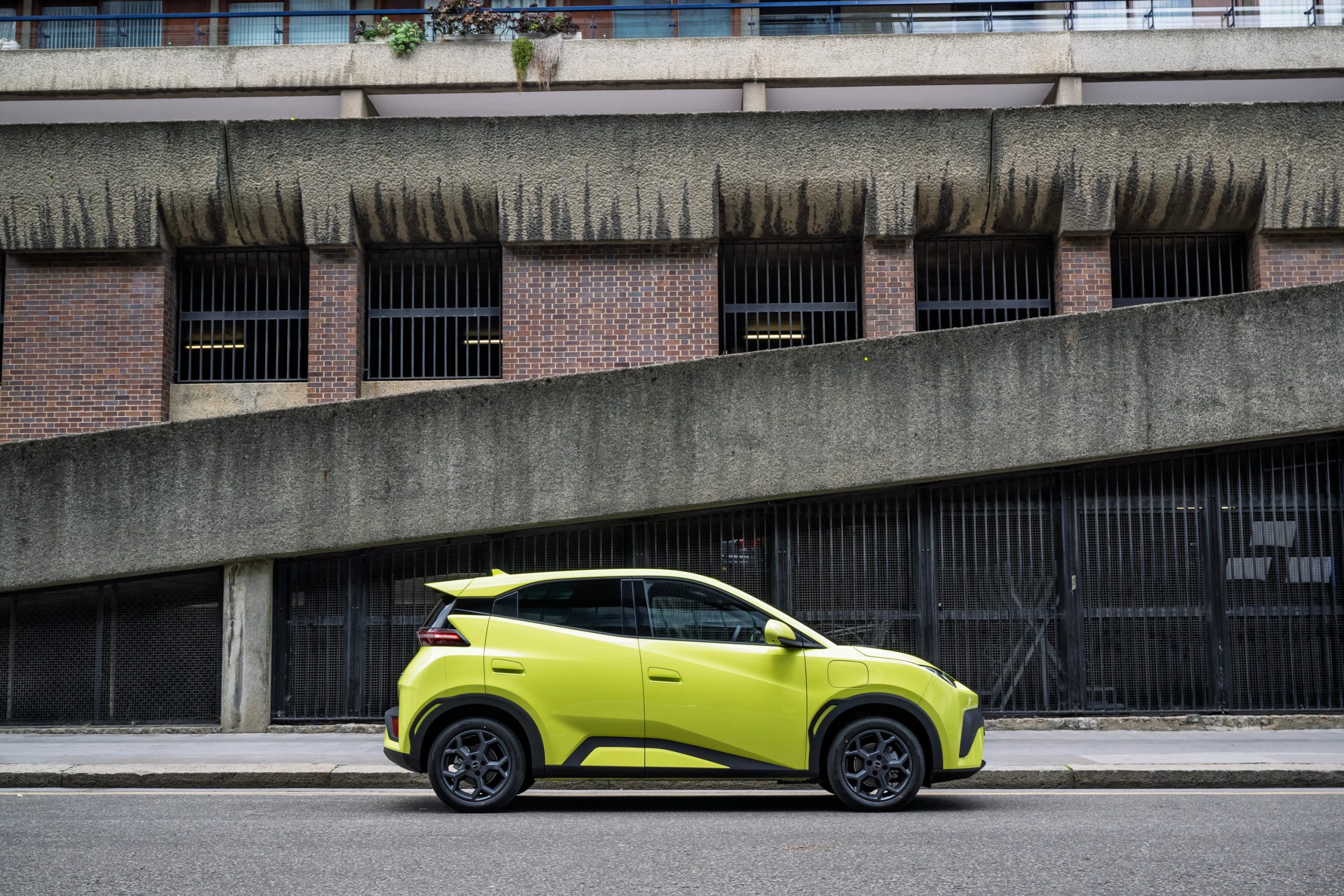 BYD Dolphin Surf